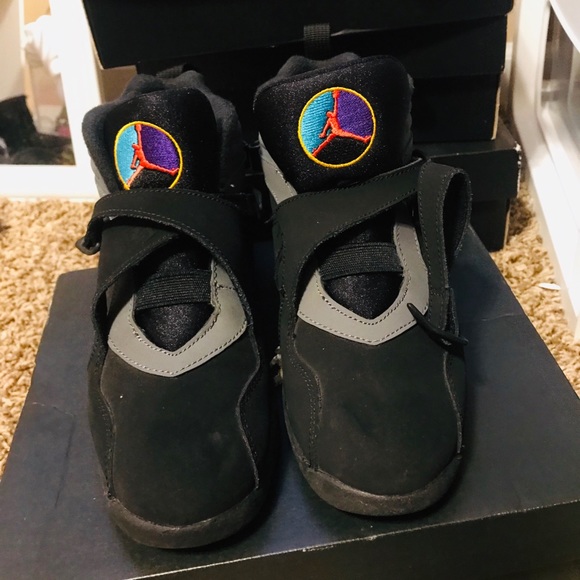 Jordan 8 - Picture 1 of 3